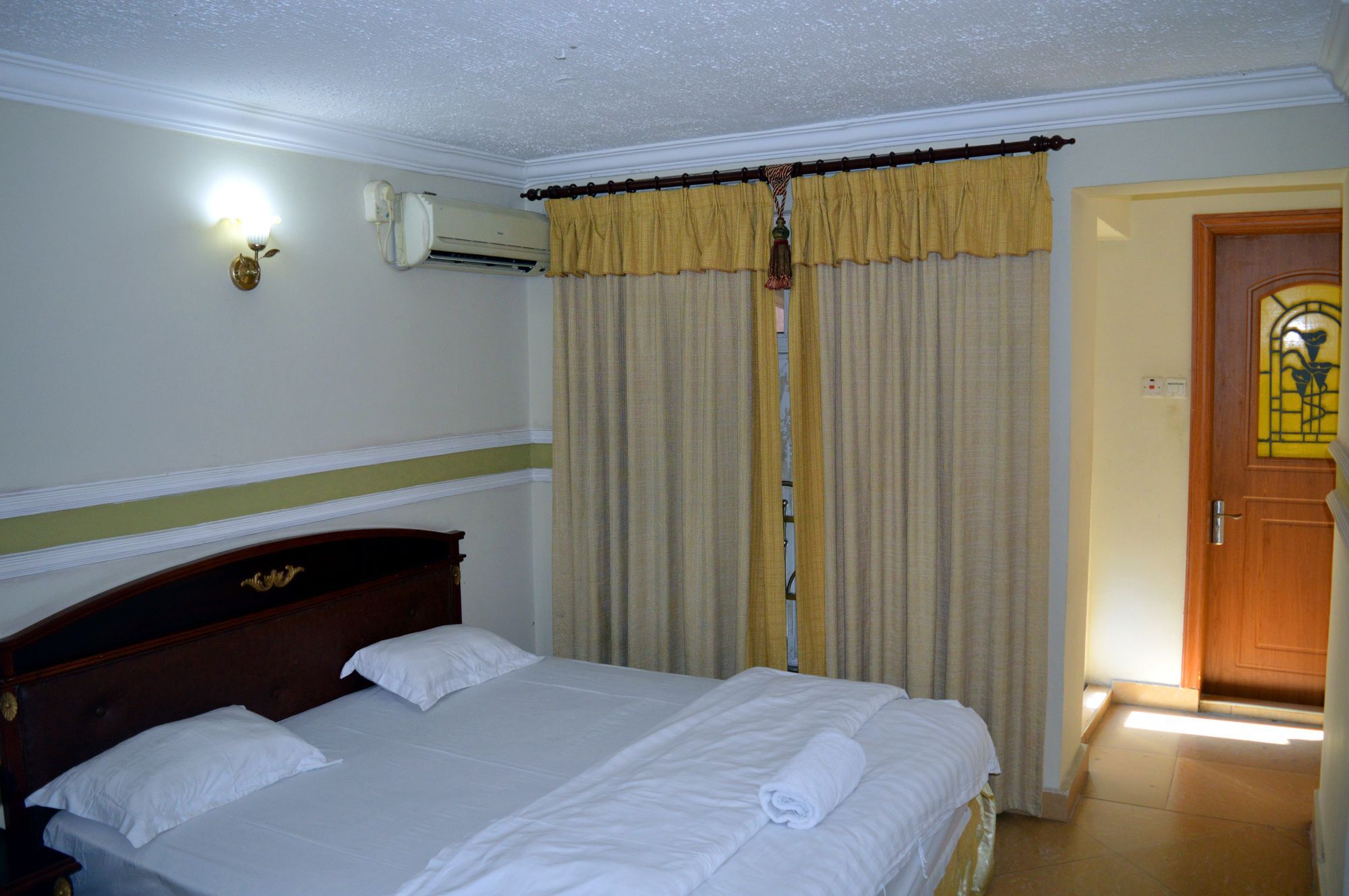 Abla Hotel Apartments Dar es Salaam Extérieur photo